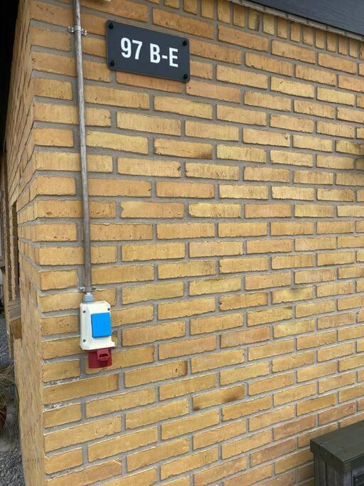 Fin Ny Moderniseret Lejlighed I Skagen. 外观 照片